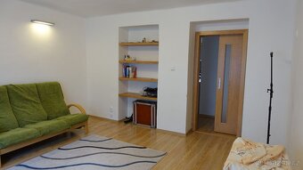 Pronájem cihlového bytu 2+1, 58m² po celkové rekonstrukci - 4