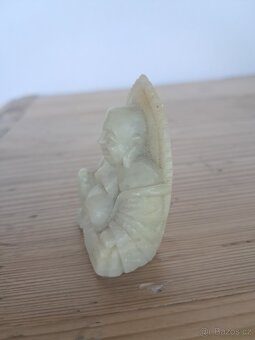Soška Buddhy z kamene - 4
