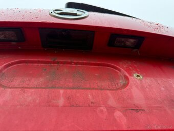 zadni pate dvere Skoda Octavia 3 kombi cervene - 4