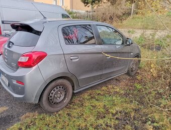 Mitsubishi Space Star 1,2 - 4