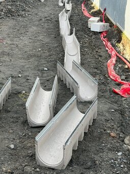 Pomocné Dělníky/zedníky - 4