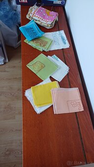 stare panenky a oblečky s doplnky - 4