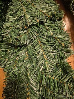 Nový umělý vánoční stromek,  240 cm - 4