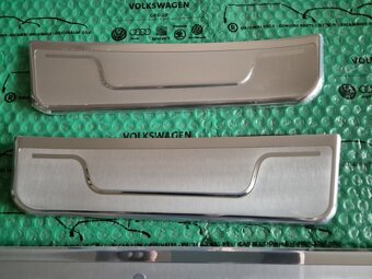 dekorativní ozdobné a ochranné lišty prahu Hyundai ix35 2S45 - 4