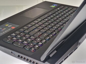 Herní notebook MSI VECTOR 17,3" 360Hz | RTX 3070Ti | 32GB - 4