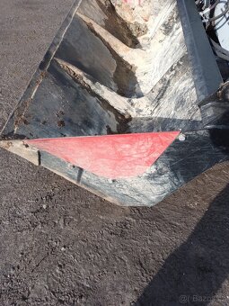 Lopata s pridrzovacem - 4