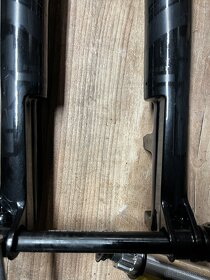 vodlice Fox performence boost 29” 110mm - 4