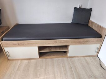 Postel + stůl - 4