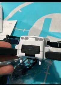 Dron s kamerou pro dospělé, dron s duální 4k HD kamerou Dálk - 4