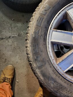 Al Kola Kia 4x114,3mm, díra 67,1mm + 205/60R15 91H - 4