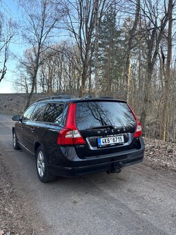 Volvo V70 D5 - 4