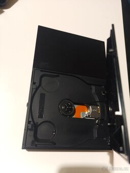Playstation 2 Slim - 4