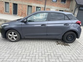 Hyundai i20 ,r.v.2017,1.25i,62kw,99000 km - 4