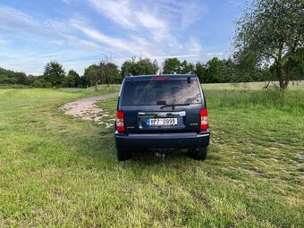 Jeep Cherokee - 4