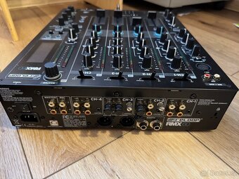 Reloop RMX-60 - 4