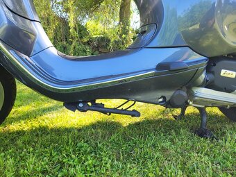 Vespa Primavera 125 - 4