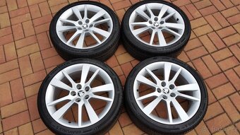 Letní sada ŠKODA Rapid, Fabia3 5x100 R17 pneu 215/40 4x7mm - 4