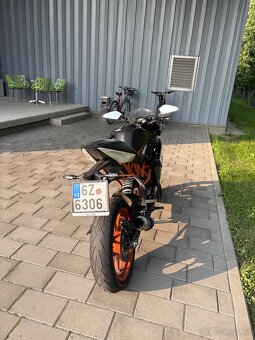 KTM RC 125 - 4
