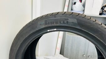 Pirelli P Zero 205/45 R17 88 Y XL AR Letní - 4