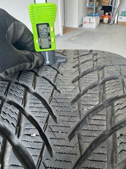 255/35 r20 zimní pneu - 4