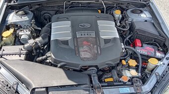 Subaru Legacy spec B H6 - 4