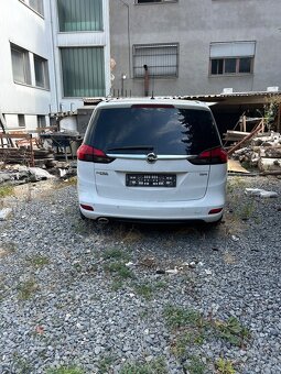 Opel Zafira na ND - 4