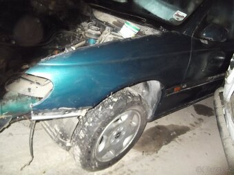 Prodám náhradní díly Opel Omega B, 2.0 diesel, sedan - 4