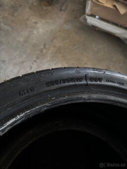 255/35 R19 DOT 2022 zimní pneu - 4