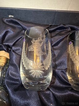 Dárková sada sklenic a láhve s broušeným motivem divoké zvěř - 4