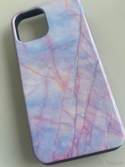 Kryt Burga na IPhone 12 - 4