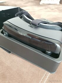 Samsung Oculus Gear VR - 4