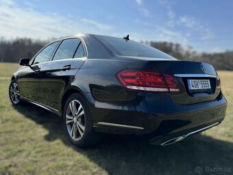 MB E 220 Diesel, 2015, 105 000 km, couvací kamera - 4