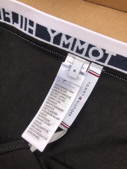Spodní díl plavek zn. Tommy Hilfiger vel. M - 4