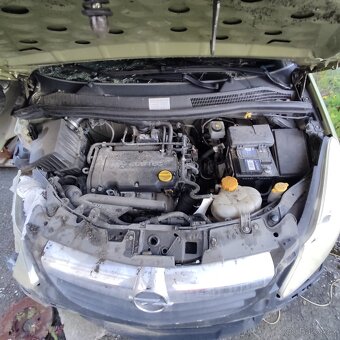 Opel Corsa 1.2i automat na díly - 4