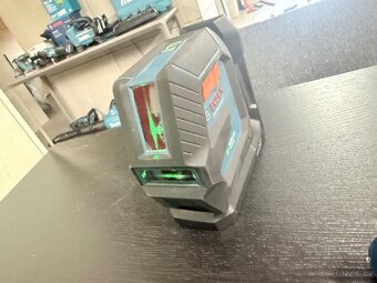 Zelený křížový laser - Bosch GLL 2-15 G Professional - 4