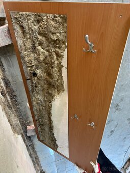 Rohový botník a Stěna se zrcadlem a věšáky - 4