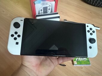 Nintendo Switch OLED - 4