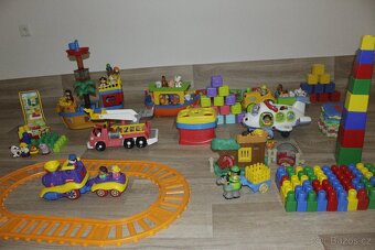 Kvalitní hračky po dětech Fisher Price - 4