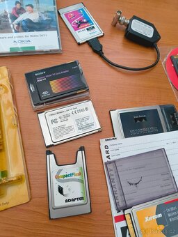 8x PCMCIA karty (LAN, WiFi apod...) + PMCIA na PCI - 4