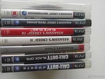 Hry na PS4 + PS3 - 4