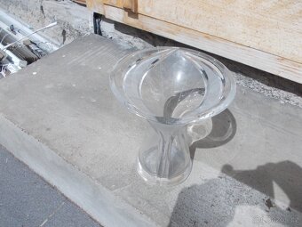 Váza skleněná. - 4