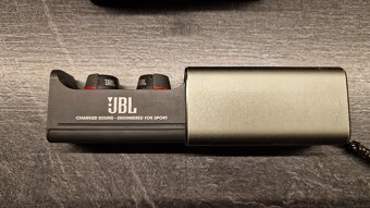 Bezdrátová sluchátka JBL UNDER Armour True wirlles flash - 4