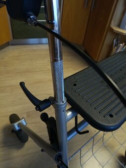 invalidní chodítko - 4