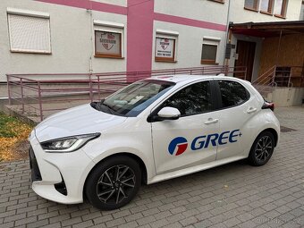 Toyota Yaris 1.5. 92 kW, man.pr. 04/2022 25 000 km - 4