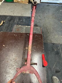 Predám RÁM, kostra motocyklu JAWA 250/353, krivý - 4