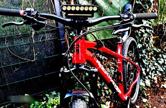 Horské kolo Rock Machine torrent seventy 70 - 4