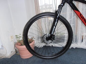 Horské kolo Ghost Kato 29 ALU Black/Riot Red M - 4