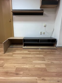 Obývací stěna - dub lefkas a šedý mat - 4