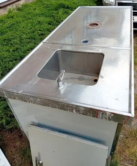 RETRO VÝČEPNÍ PULT - 4