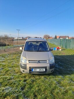 Prodám Citroen Berlingo, rok 2008 - 4